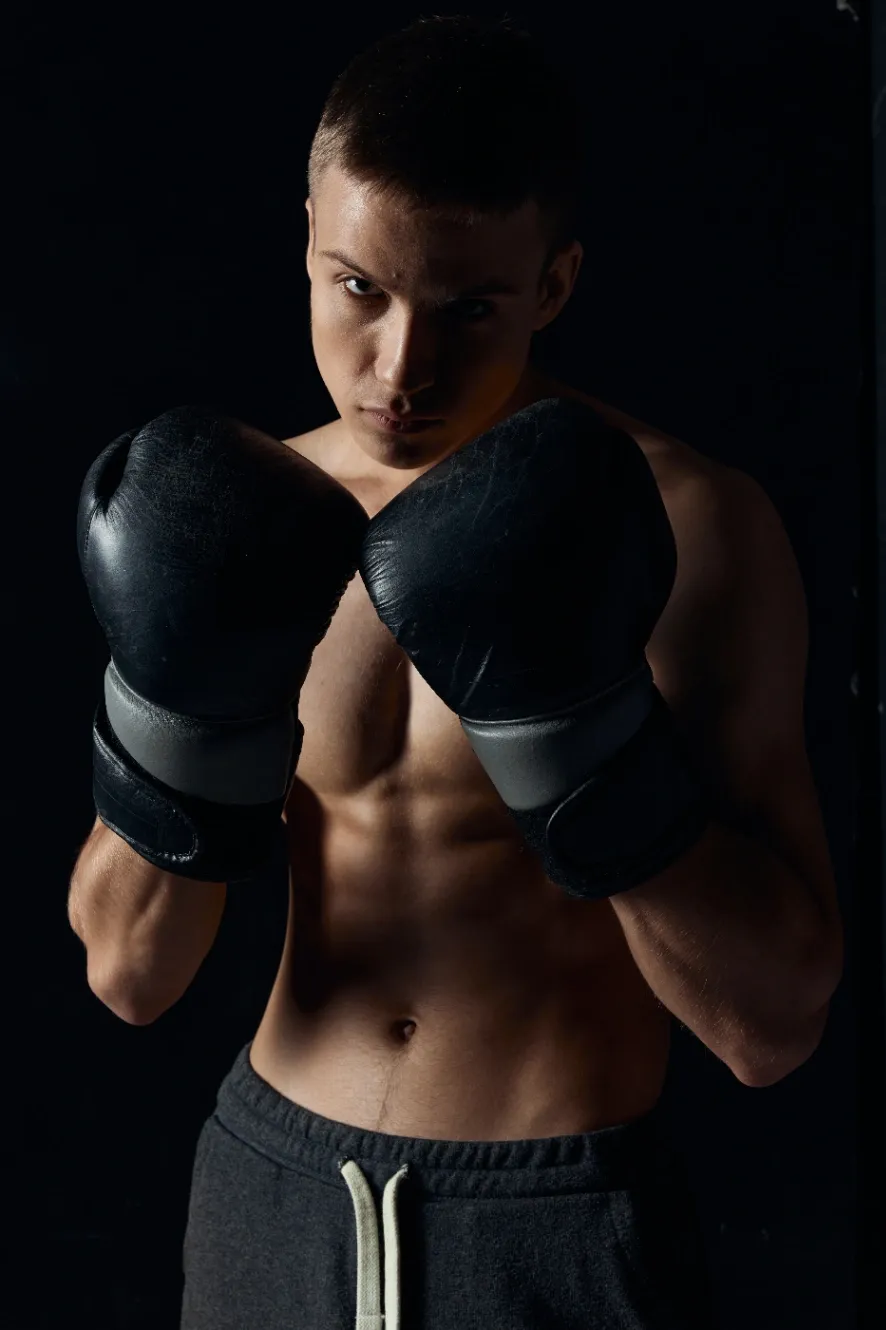 Boxing for Stress Relief: How Dubai Professionals Use Boxing to Beat Burnout & Anxiety
